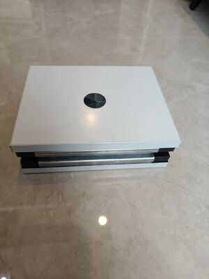 Versatile Honeycomb Core Laminar Flow Ceiling – Aluminum Honeycomb Panel with Anti-Microbial Steel Facings, Customizable OR Ceiling System